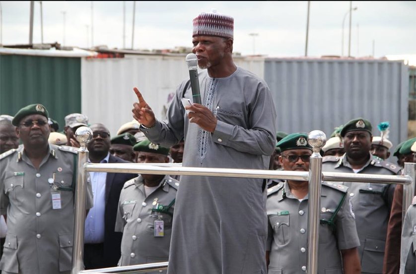 IllicitMonitor's tweet image. #Nigerian #Customs impounds 26 Containers over #FalseDeclaration buff.ly/2aFHw4z #Africa #CarParts