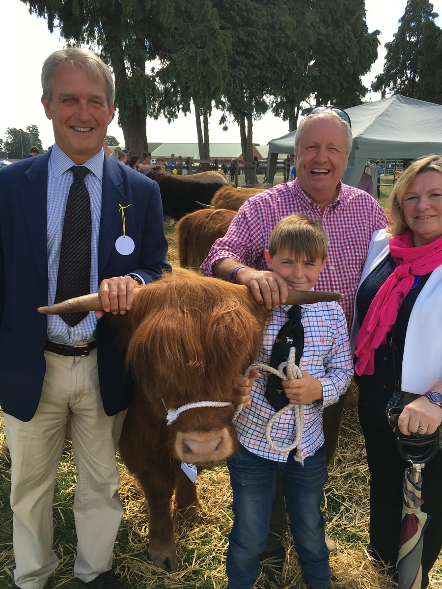 First place in Pairs: Congrats to Milais of Seam owned by Arthur and Susanne Hill <a href="/OswestryShow/">Oswestry Show</a> #OswestryShow