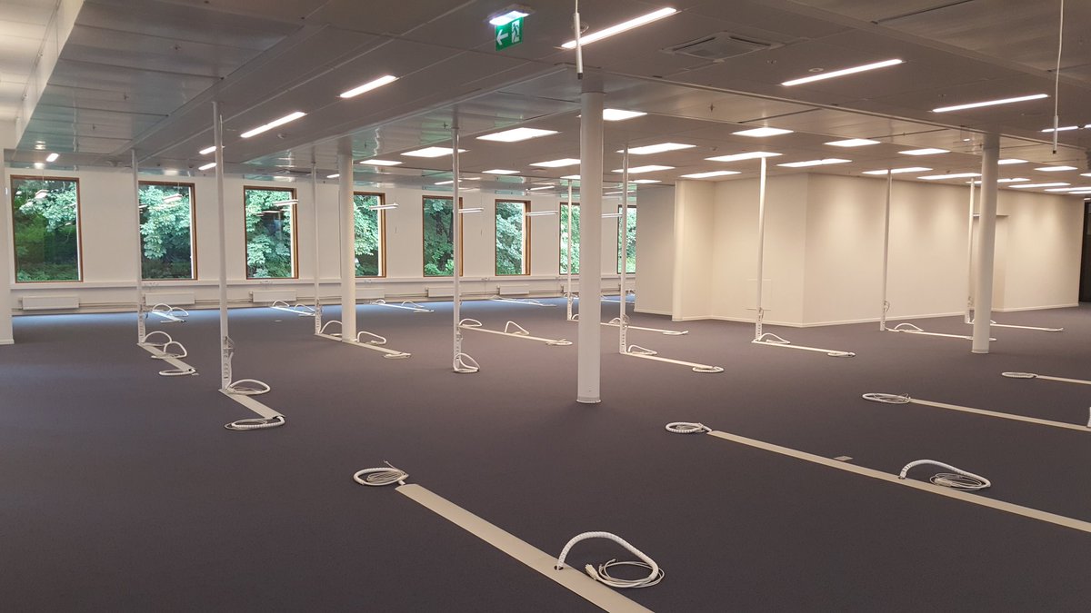 Digeks_johanne's tweet photo. De nye eksamenslokalene til UiO er snart klare for bruk. Fin og grønn utsikt. #digeksuio #digitaleksamen #digeks https://t.co/YZki2UnUqU