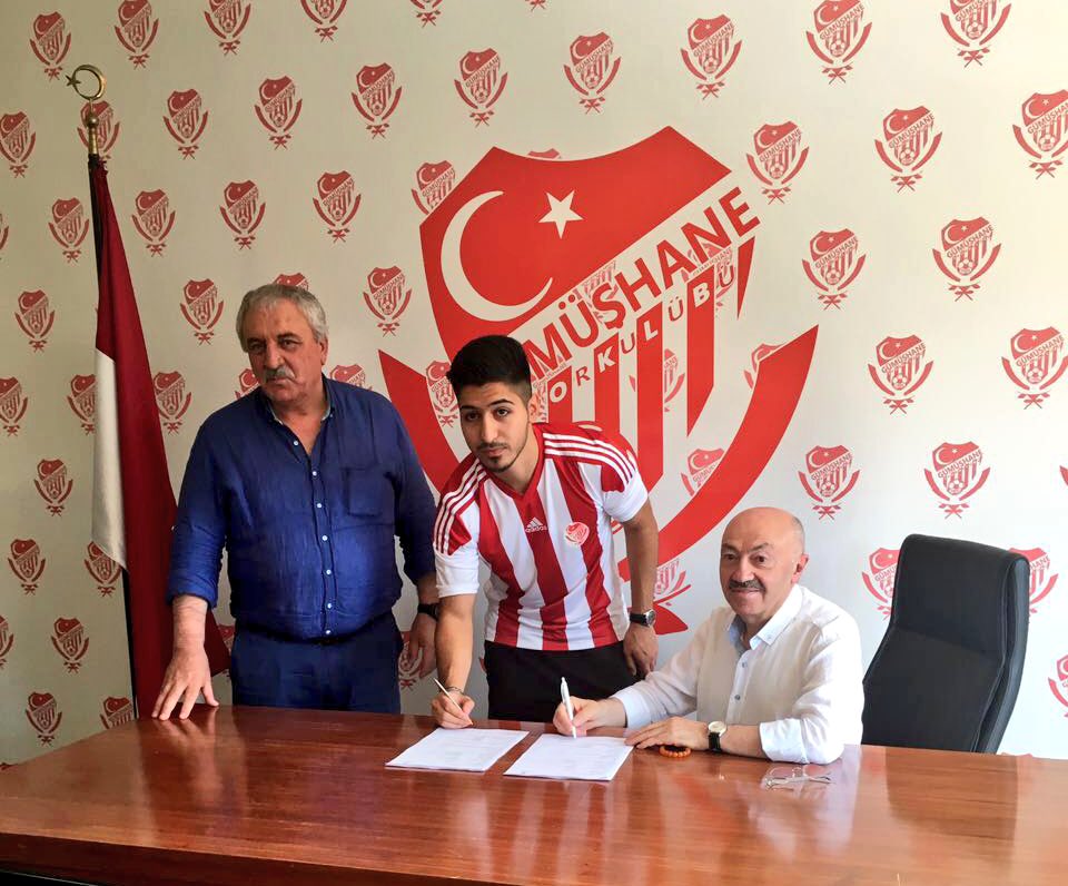 Viktoria Berlin takımından Caner Özcin'i Gümüşhanesporumuza transfer ettik.Takımımıza ve taraftarımıza hayırlı olsun