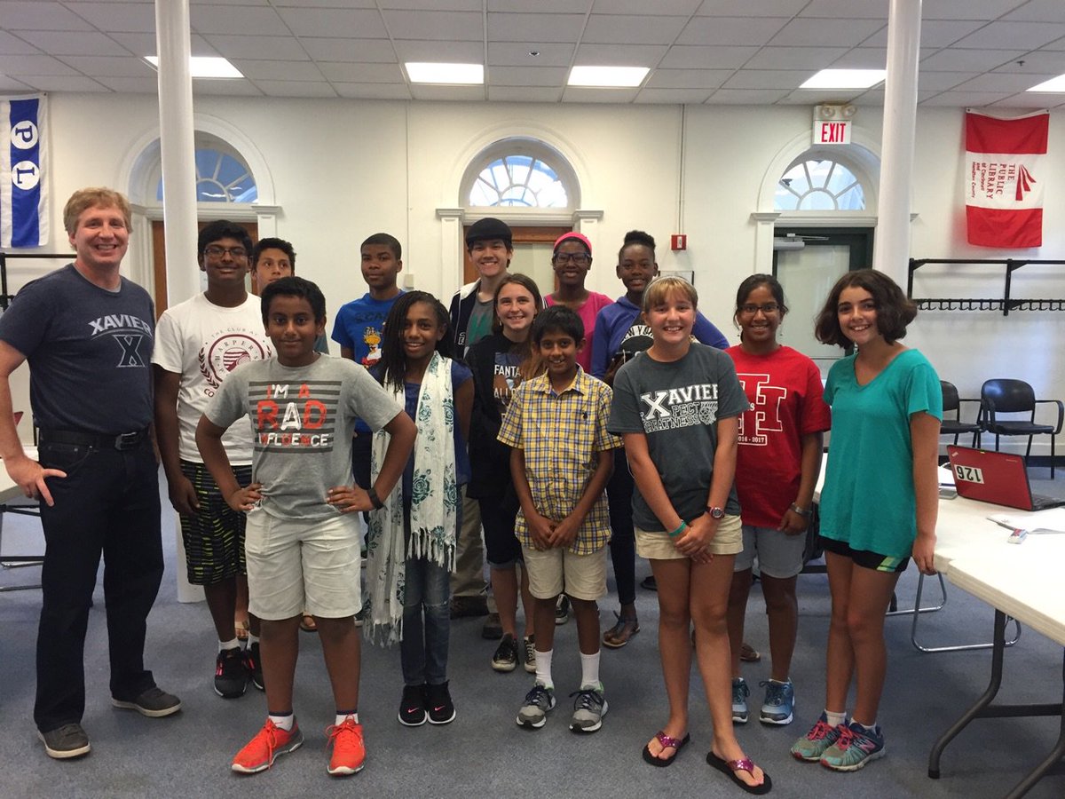 Xavier_Library's tweet photo. Thanx ALL w/ @Xavier_Library @cincylibrary #ReadMakeCreate Camp @Leslie_Ras @TatumRHunter @XUCommArts @XavierTheatre https://t.co/Kcpc90DgL9