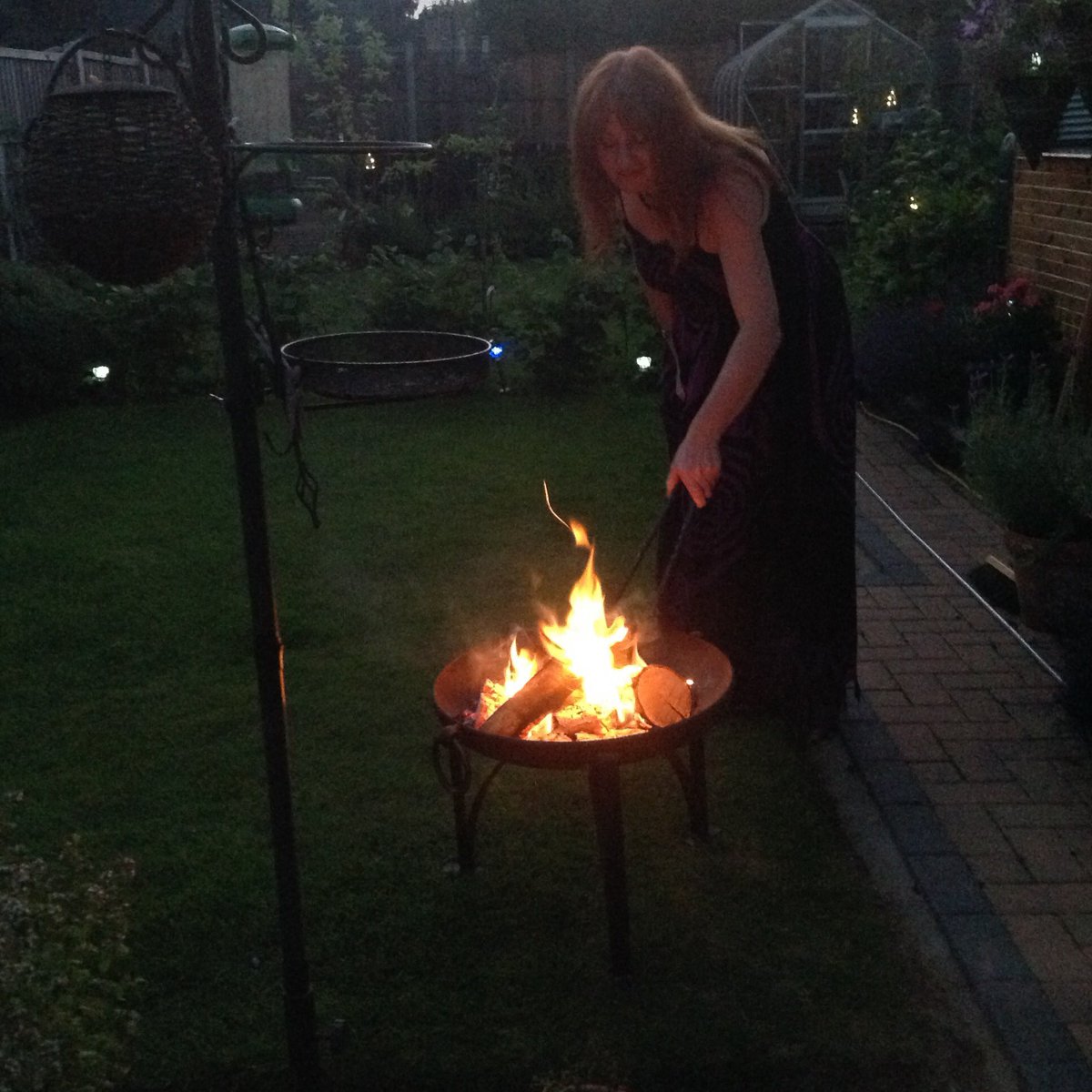 amandawhittall's tweet photo. Smoke and incense... https://t.co/fKxC5f2ald