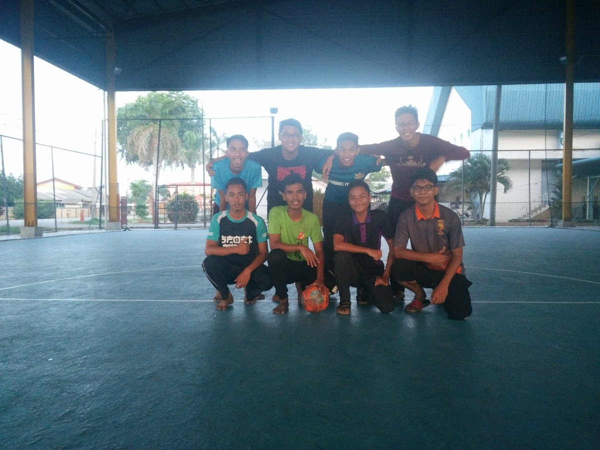 MelayuHigh's tweet photo. Power kabonya , kabonya kabor baik . Kalah , kah kah kah https://t.co/WypZKlqjkX