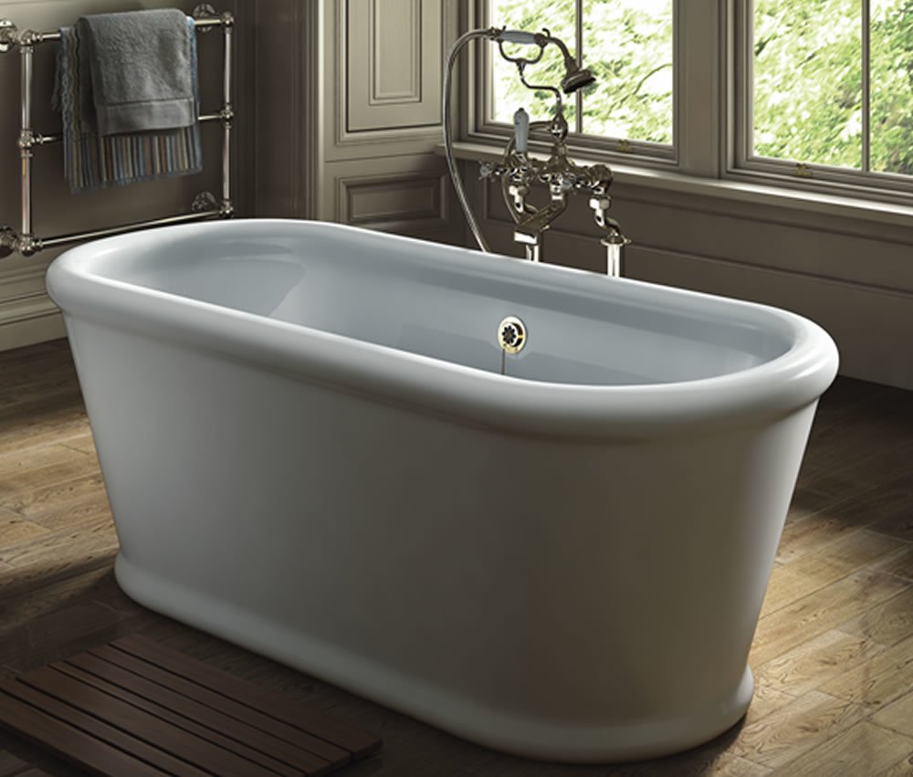 The <a href="/ThomasCrapperCo/">Thomas Crapper & Co</a> Marlborough Bath Set is #Simple but #Elegant - A #MustHave for #Serious Bathers