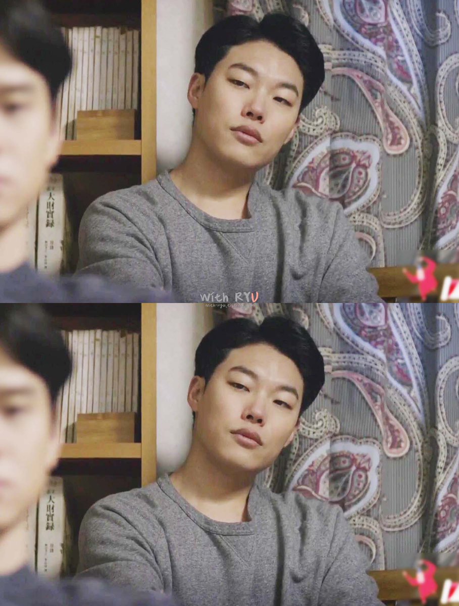 TheDramaKorea's tweet photo. Yong Pal : Demen ngobatin orang sakit.
Jung Pal : Demen mendem perasaan.
Bong Pal : Demen berantem sama hantu. https://t.co/L7yTypFxlB