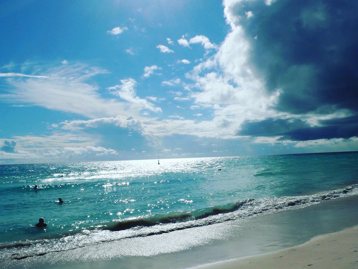Monday blues!! #Barbados #mondaymadness #beach #islandtoursbarbados #rentacar #cruise #travel  #smile #mondayblues