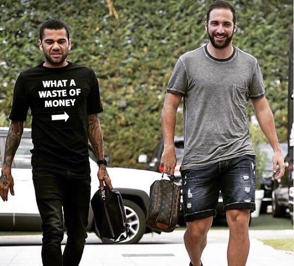 Dani Alves MVP.

(via <a href="/EPLBible/">EPL Bible</a>)