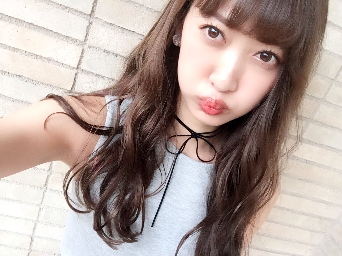 さだもも 佐達ももこ 先日 美容院へ行ってきました Blocの佐々木さんの所へ カラーと前髪カット いつも いい感じの色で っていうオーダーです 笑 うんうん いい感じです