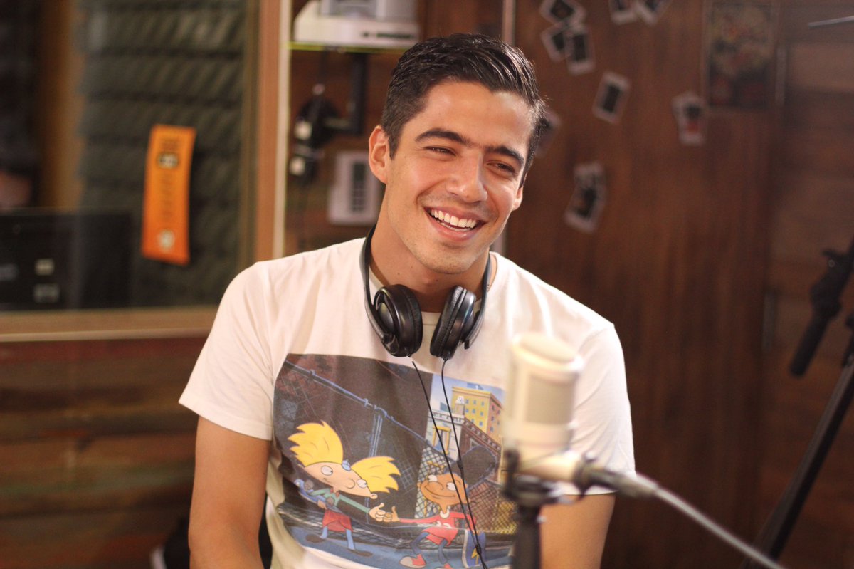 Todos los lunes en vivo #Deportes con <a href="/Andres_Vaca_/">Andrés Vaca</a> en @WakeUpEnEXA ¡bienvenido a <a href="/ExaFM/">Exa FM</a> amigo!