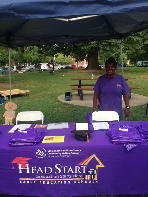 CAAHeadStart's tweet photo. The Recruitment Team was at Seasongood Square on Saturday at the Neighborhood Back2School Carnival.#HSAdventures https://t.co/NoyRncufZB
