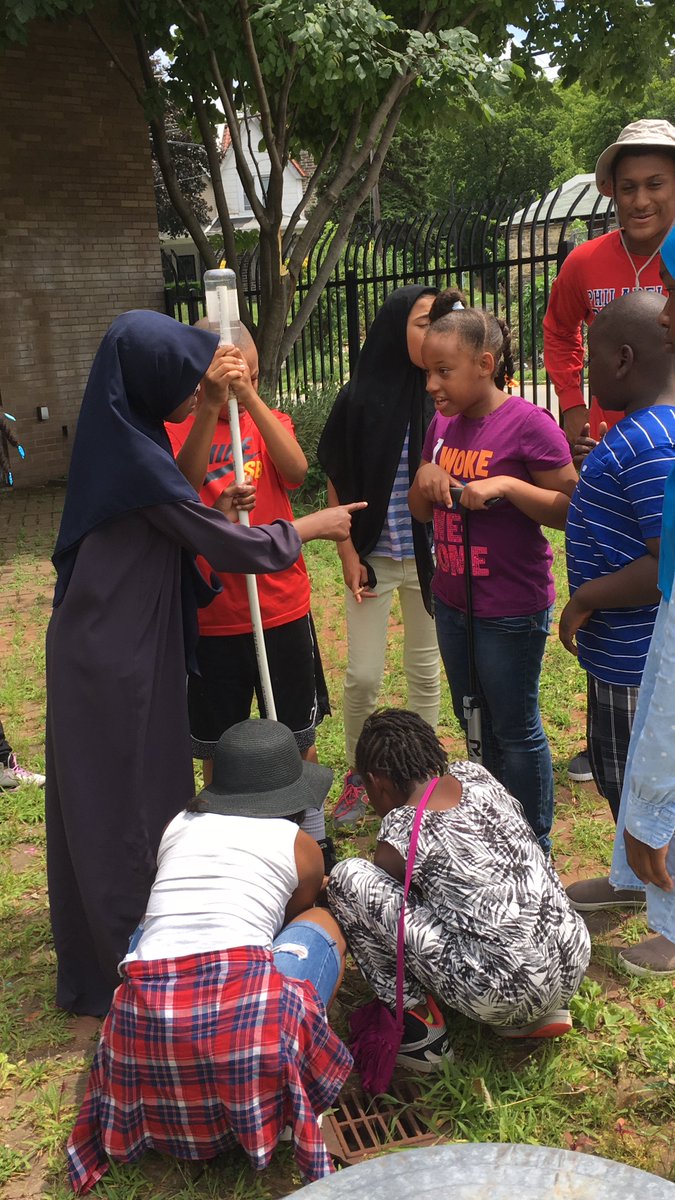FLPcollegePrep's tweet photo. Specialists work with middle school youth to build the Soda Bottle-Rocket Experiment.
1...2...3...take off!! https://t.co/rXJT1vTAOg
