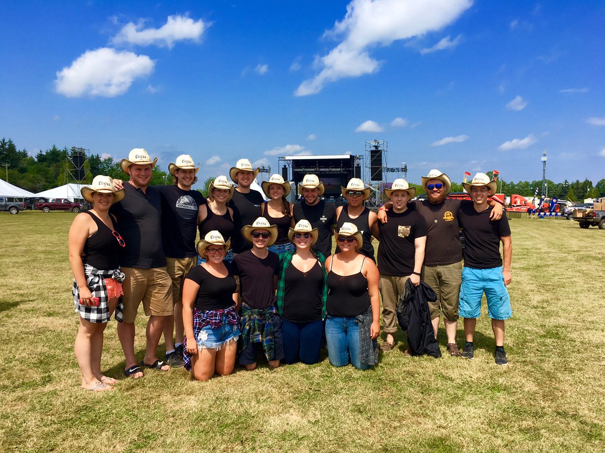 Some of our crew with <a href="/STUrugby/">STU Men's Rugby</a> at Parlee this weekend! Who says fundraising can't be fun!?