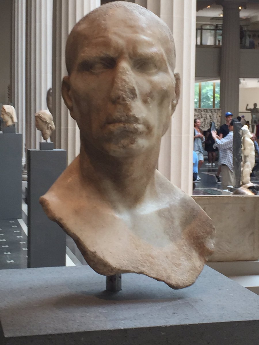 DanielSWos's tweet photo. @metmuseum #avarda kedavra https://t.co/9PNAujwvQP