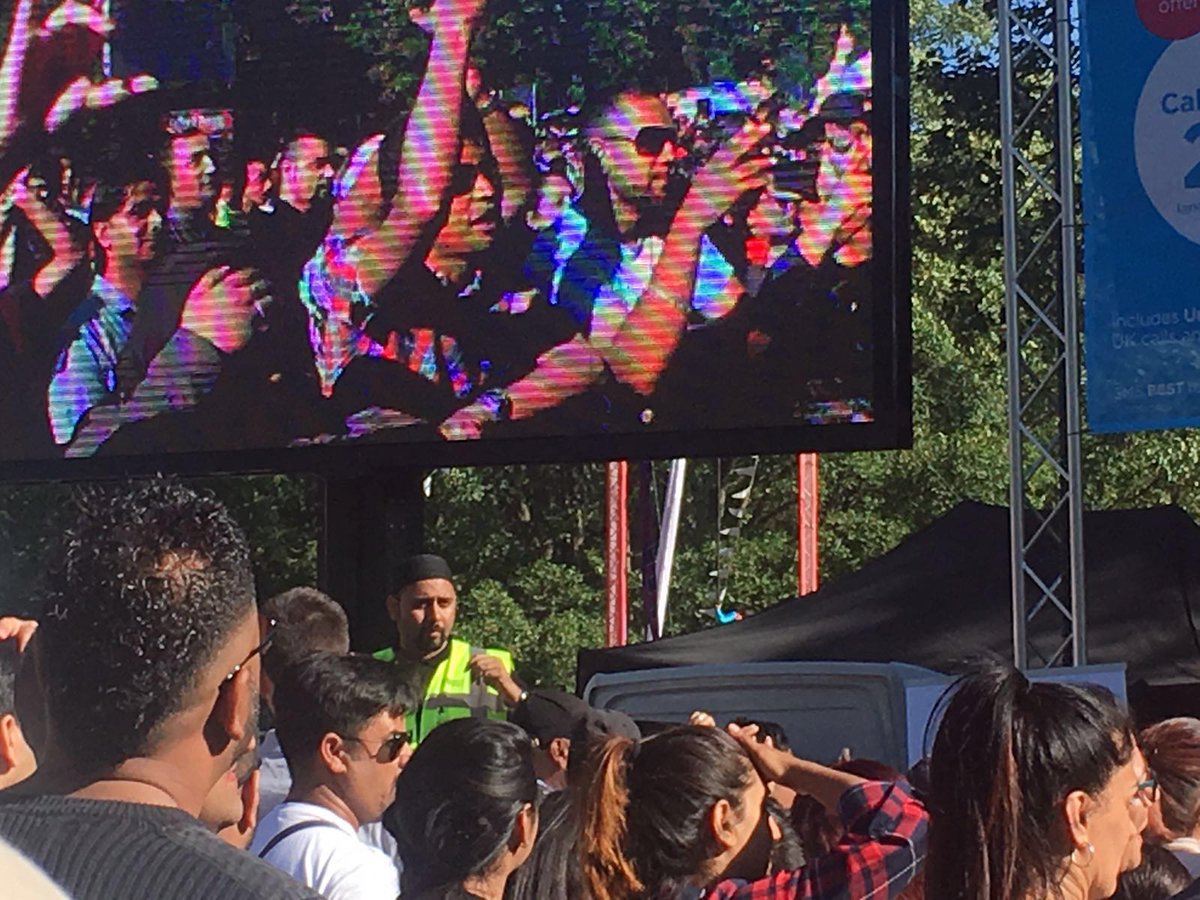 TpmSecurity's tweet photo. Luton mela 2016 https://t.co/tyjMX3zLq5