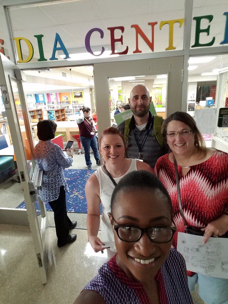 coneyteach's tweet photo. @WoodsMiddle #hawkhunt2016 https://t.co/xIr4jXAsqM