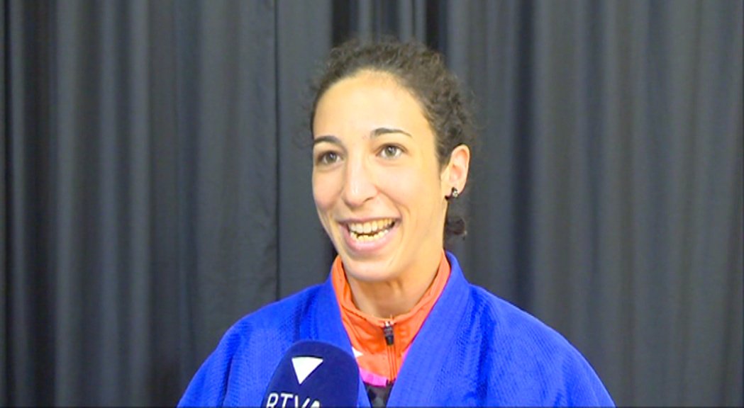 rtvandorra's tweet photo. .@LauraSalles2 afronta amb optimisme el debut a #Rio2016 contra la tricampiona d'Oceania: https://t.co/OkjLkCcae9 https://t.co/BnB9IzfXCN