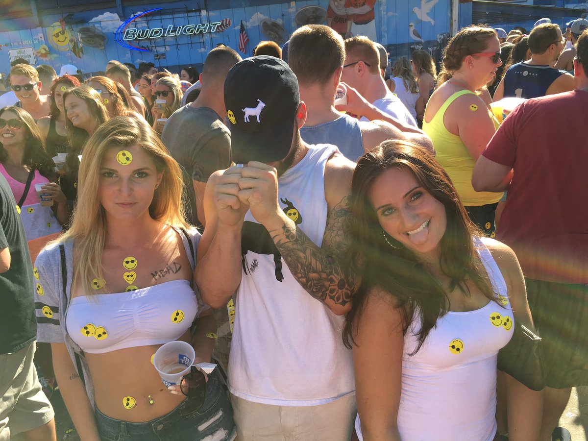 Goat Moves On Twitter Boardy Barn Goatmoves