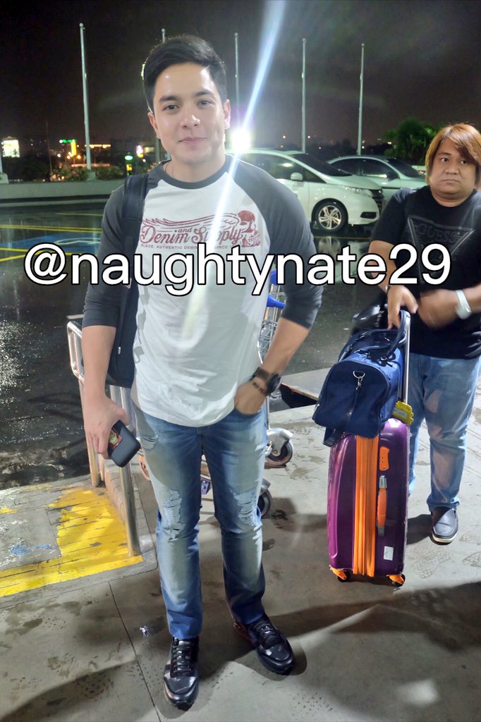 naughtynate29's tweet photo. Have a safe flight @aldenrichards02 ✈️✈️✈️ https://t.co/hvy1Sxyk3L