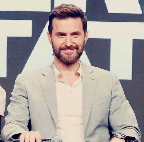 RitaMaltese3's tweet photo. #ManCrushMonday #RichardArmitage #DanielMiller #BerlinStation #Epix #October2016 #TACLosAngeles ... #CharmingBeard https://t.co/x4zQilacvx