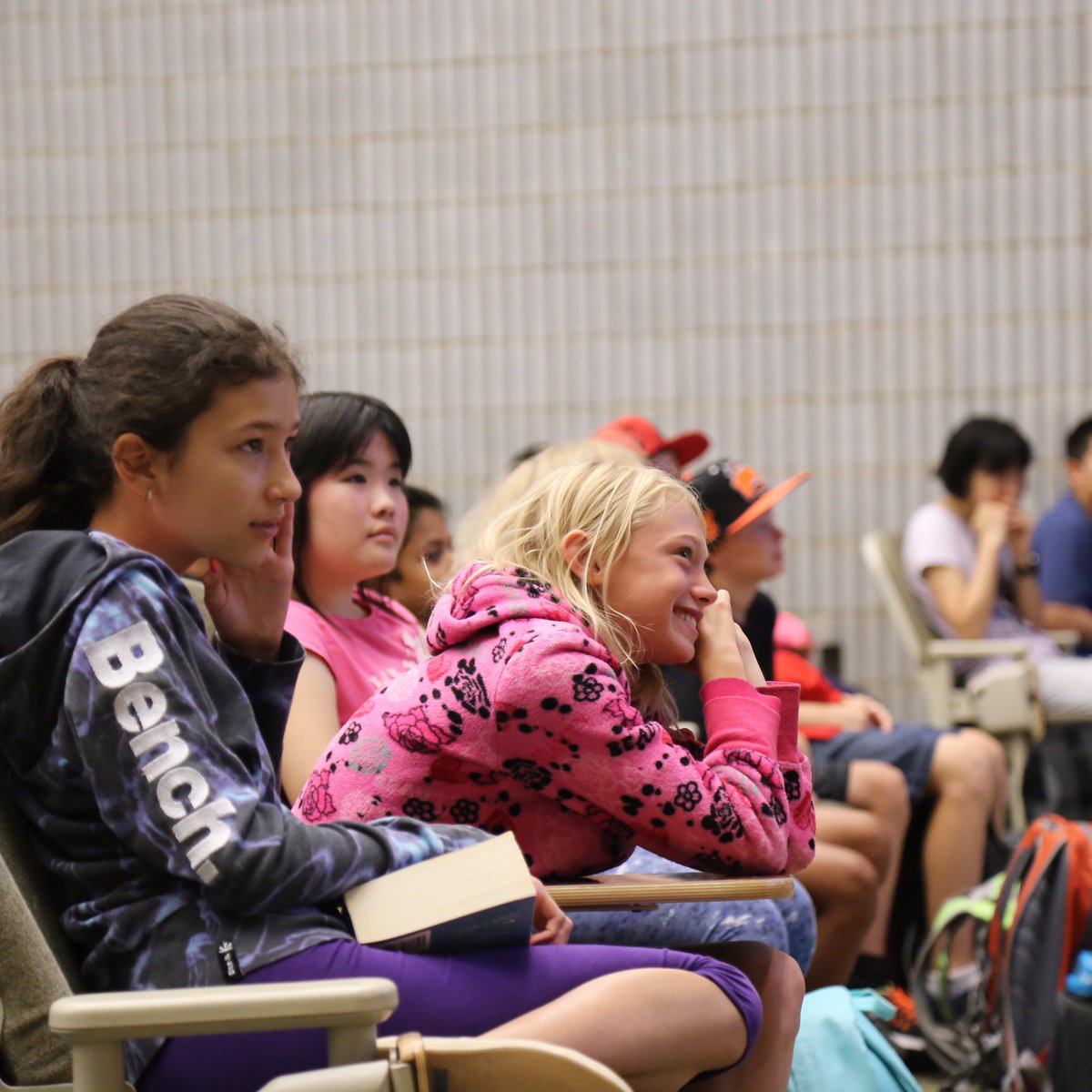UofTEngOutreach's tweet photo. Inspiring Bright Young Minds at our Jr. #DEEP2016 Week 5οΈβ£ Opening Ceremony π‘! https://t.co/elCtVbZxUO