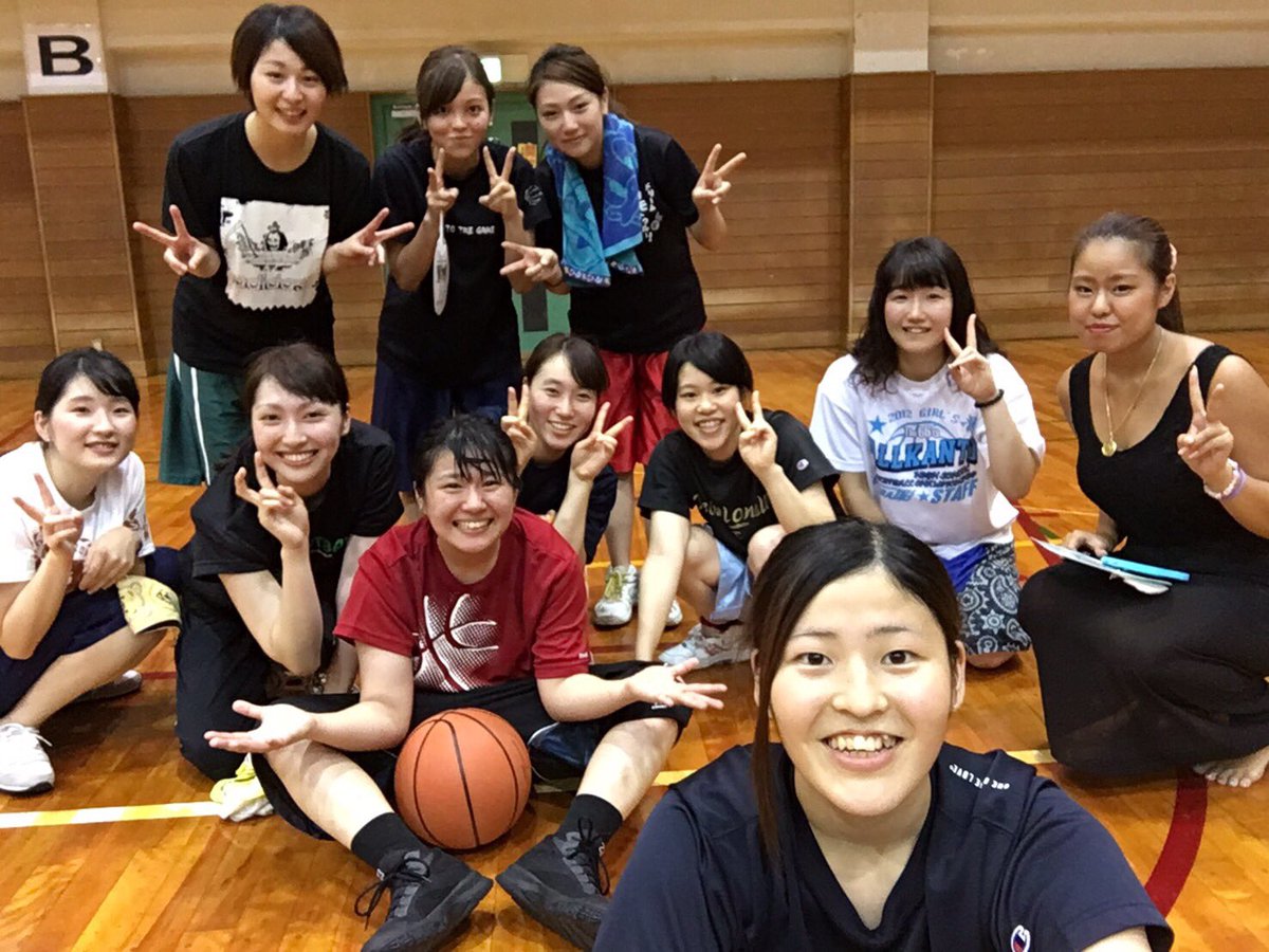 bomtaan's tweet photo. 浦実女バスOG会！！！！
めちゃ楽しかったヾ(＠⌒ー⌒＠)ノ
#ばすけ #焼肉 #３世代集合 https://t.co/S4pJYcWIvY