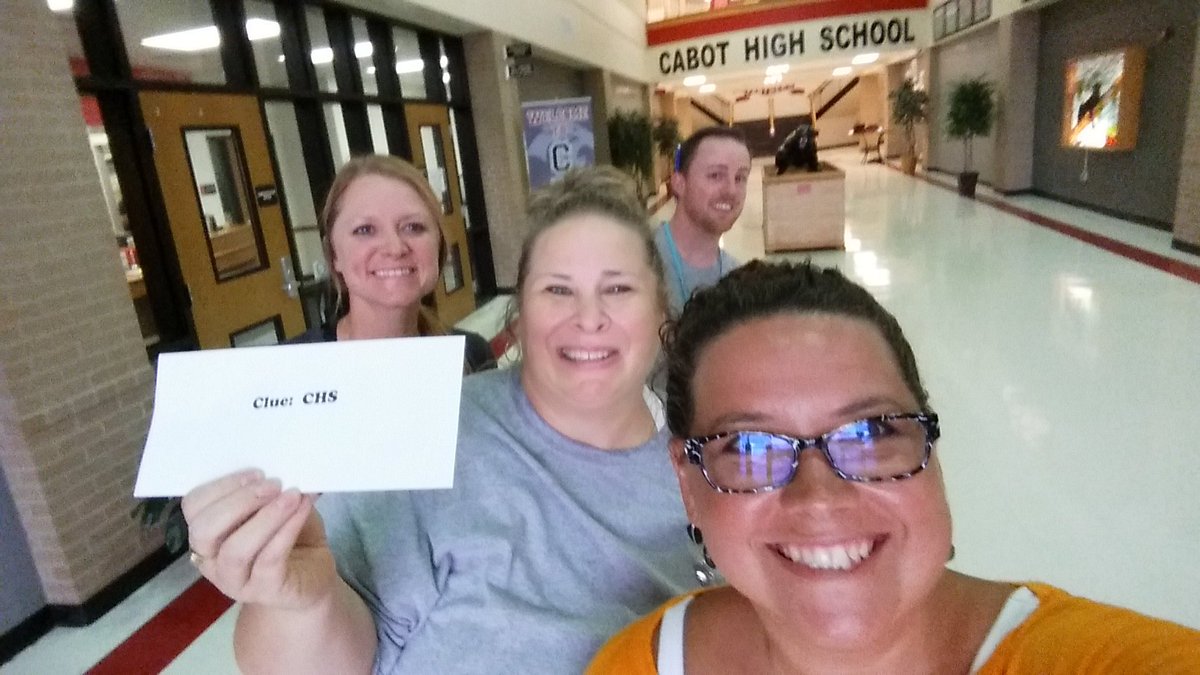 DeAnneTonnessen's tweet photo. @CabotFA #TeamYahtzee https://t.co/wOXcQaQgQ2