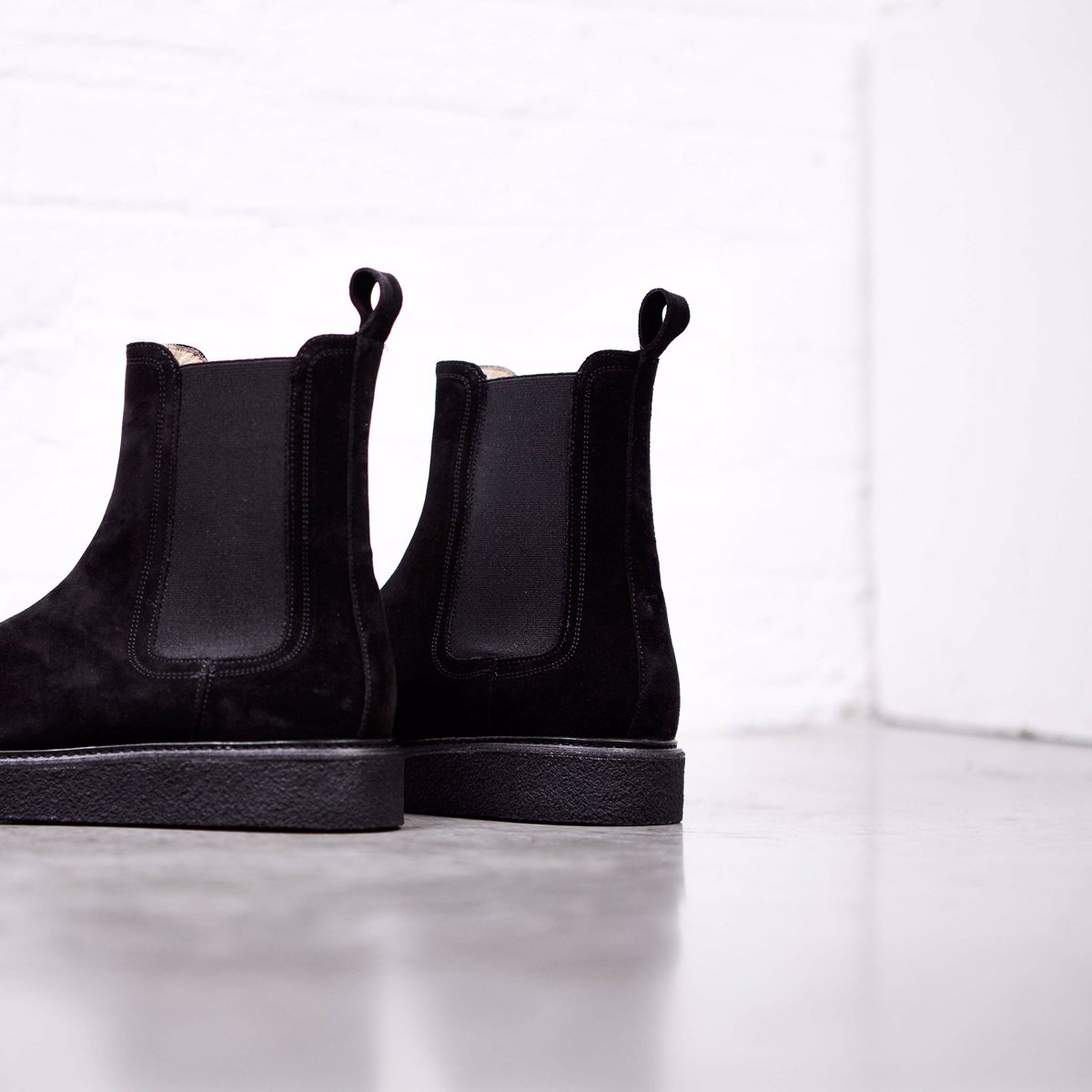 represent wedge boot