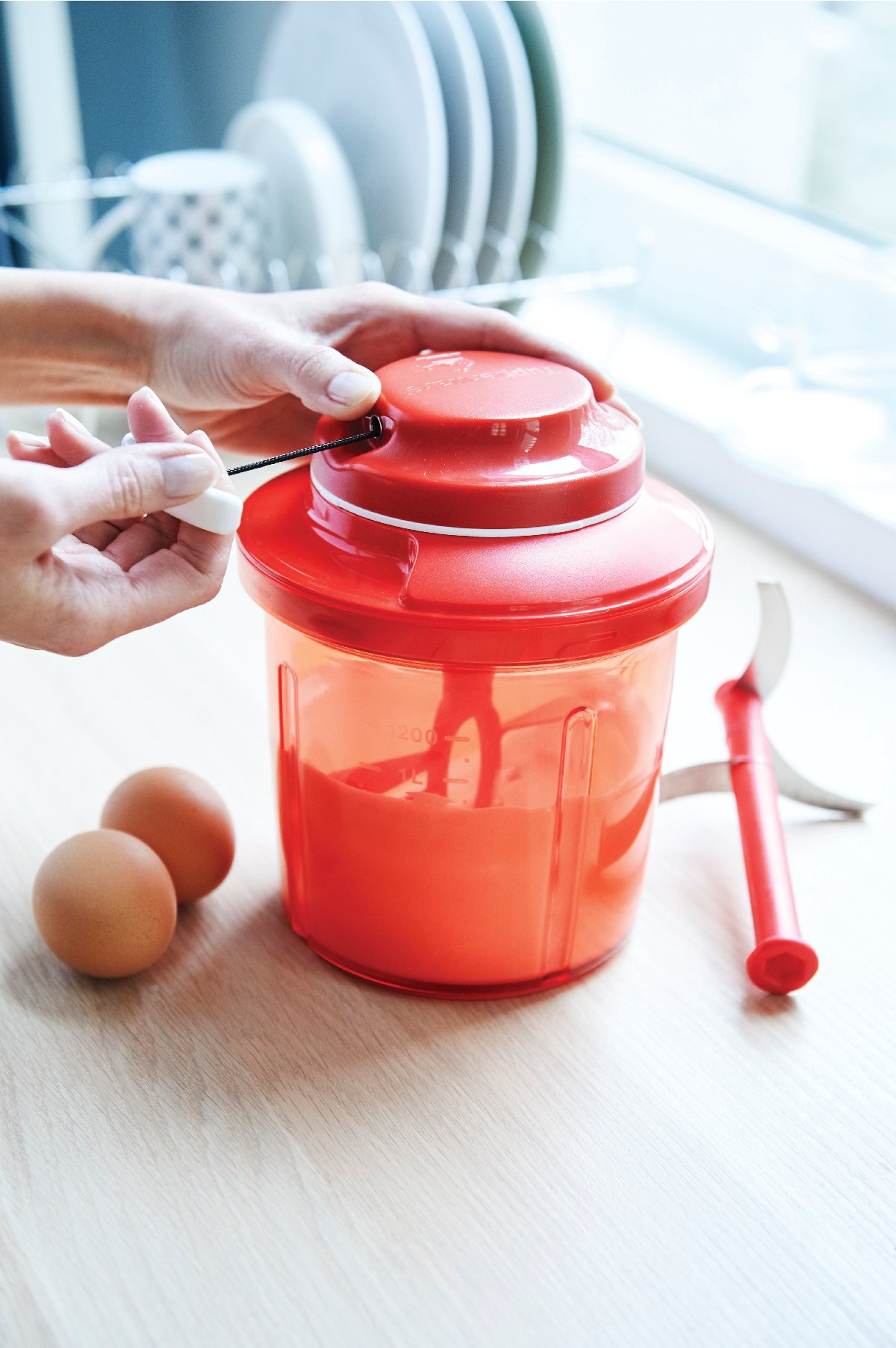 Tupperware Brands on X: Blend, mix, & chop with the pull of a