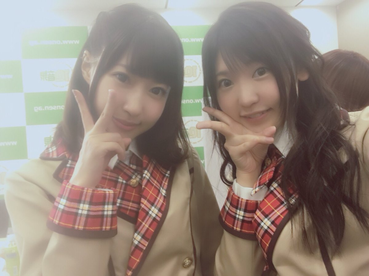 小原莉子 こはら りこ Sur Twitter 今日は 前回のニコ生のときのアイドルスタイルと変わって 普段の星七海ちゃんスタイルでした 普段は髪が無造作で 恥ずかしがり屋なのでダテ眼鏡なんですよ 皆で写真も撮りました O アイドルメモリーズ アイメモ 小原莉子 こはら りこ Sur Twitter 今日は 前回のニコ生のときのアイドルスタイルと変わって 普段の星七海ちゃんスタイルでした 普段は髪が無造作で 恥ずかしがり屋なのでダテ眼鏡なんですよ 皆で写真も撮りました O アイドルメモリーズ アイメモ