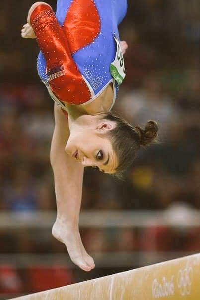 ALIYA MUSTAFINA - Página 3 CpWLENaVMAE9T1_