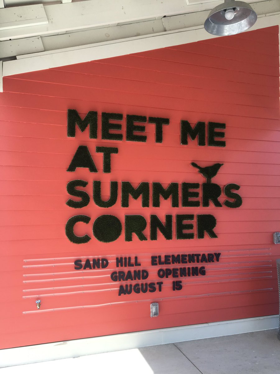 oliviagsc's tweet photo. Southern hospitality at its best. @SummersCornerSC #OliviaSappRealEstate https://t.co/la5RwLiqjc