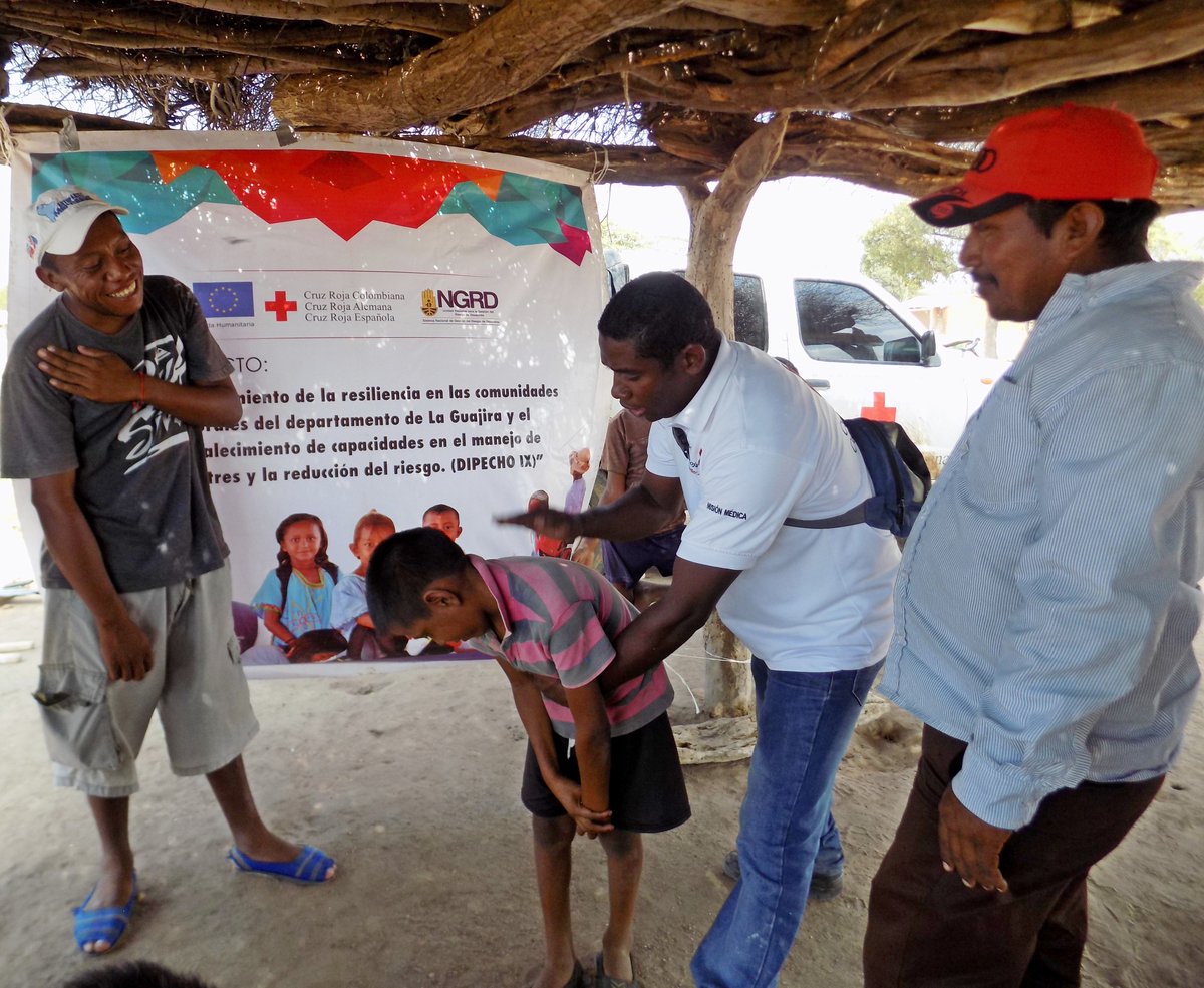 ProyectoDipecho's tweet photo. Capacitaciones en primeros auxilios comunitarios Perrakat Sabana #wayuu @CRCGUAJIRA @cruzrojacol https://t.co/DbAyLqKFLd