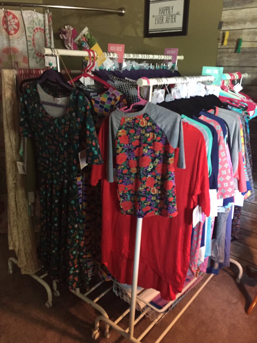 LularoeJessPope's tweet photo. This is real life! https://t.co/pxQRXkdVKp