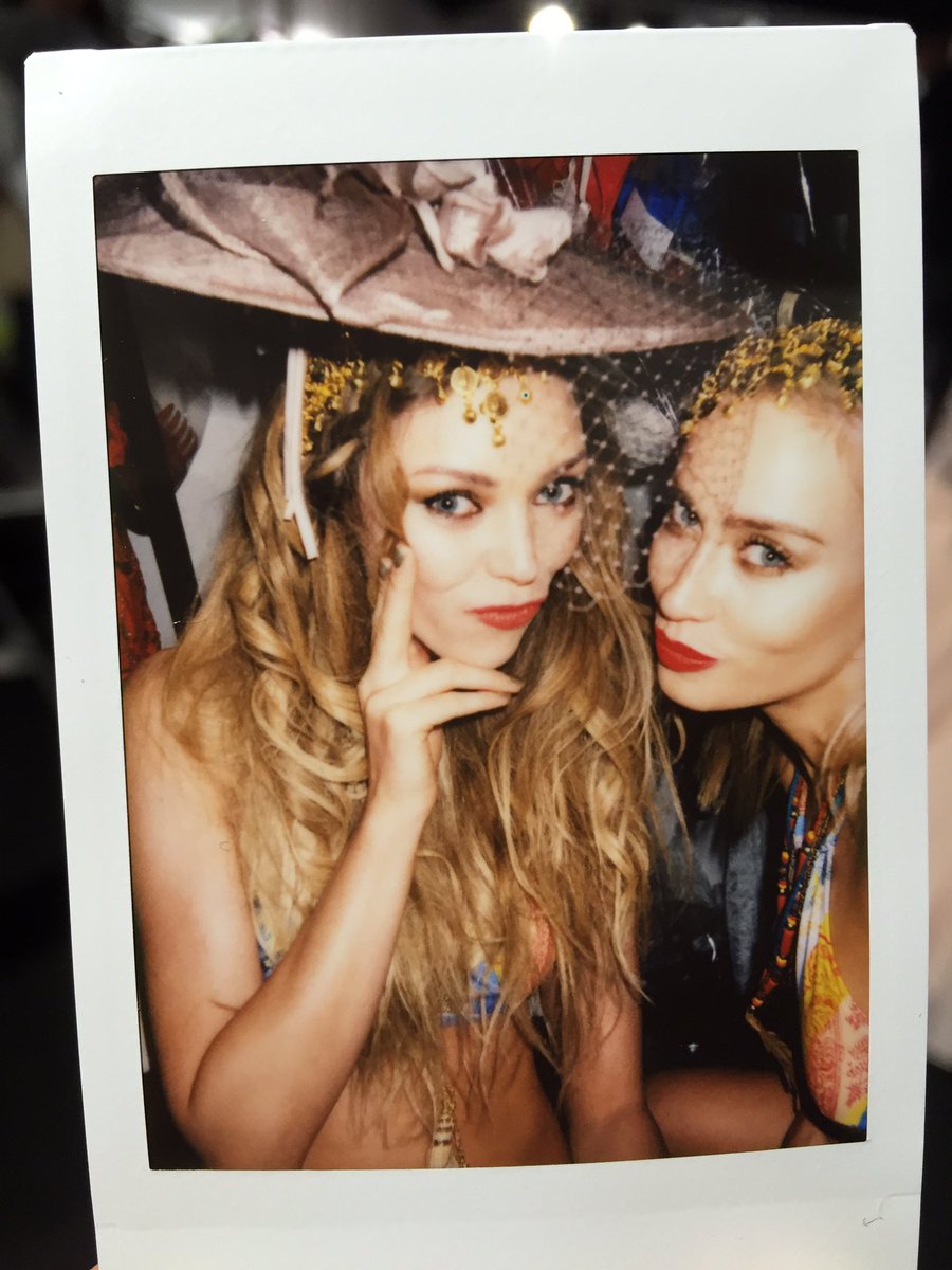 Katie Meakin-T MUA (@meakintarrant) on Twitter photo 