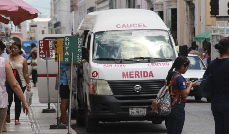 Merida_Noticias's tweet photo. #NoticiasMérida "Regresan paraderos a sus sitios" Leer más: https://t.co/PvbMSq1TyG https://t.co/Fg8wTIeznV
