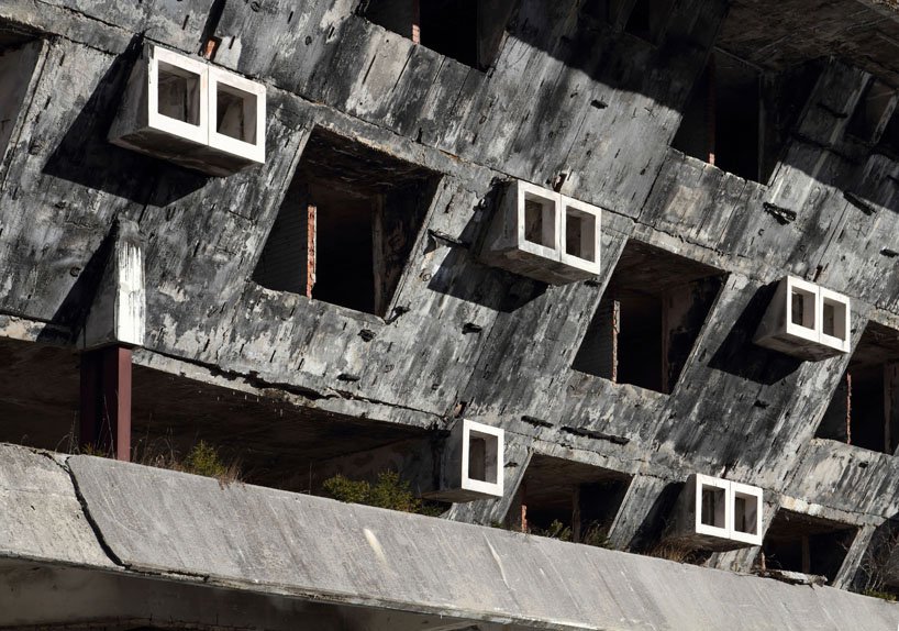 BrutalHouse's tweet photo. Hotel Igman, Bosnia 
image © Anida Greco
—
via @designboom https://t.co/US9pXLTqQg