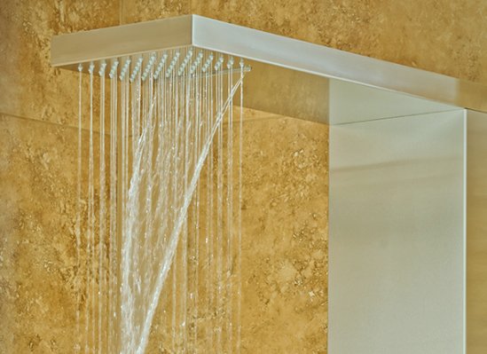 MerlotMarketing's tweet photo. Bring your island vacation home w/#PulseShowerSpas' luxury shower heads seen at #PCBC2016: https://t.co/mjI1LPFQ5d https://t.co/a6MdXxH8ja