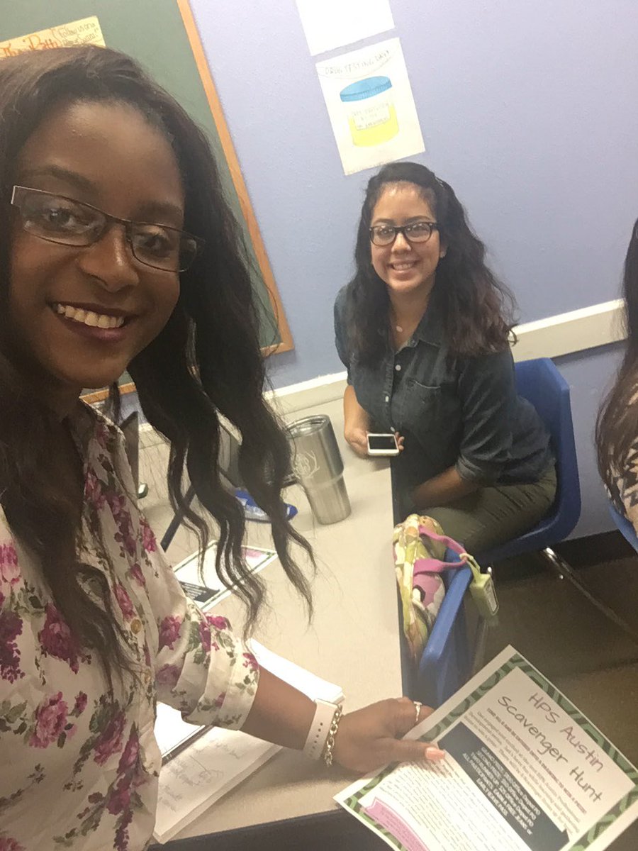 CoachatHSPS's tweet photo. 1# New teacher #backtoschool @hpsaustin https://t.co/9xyqf60wCn