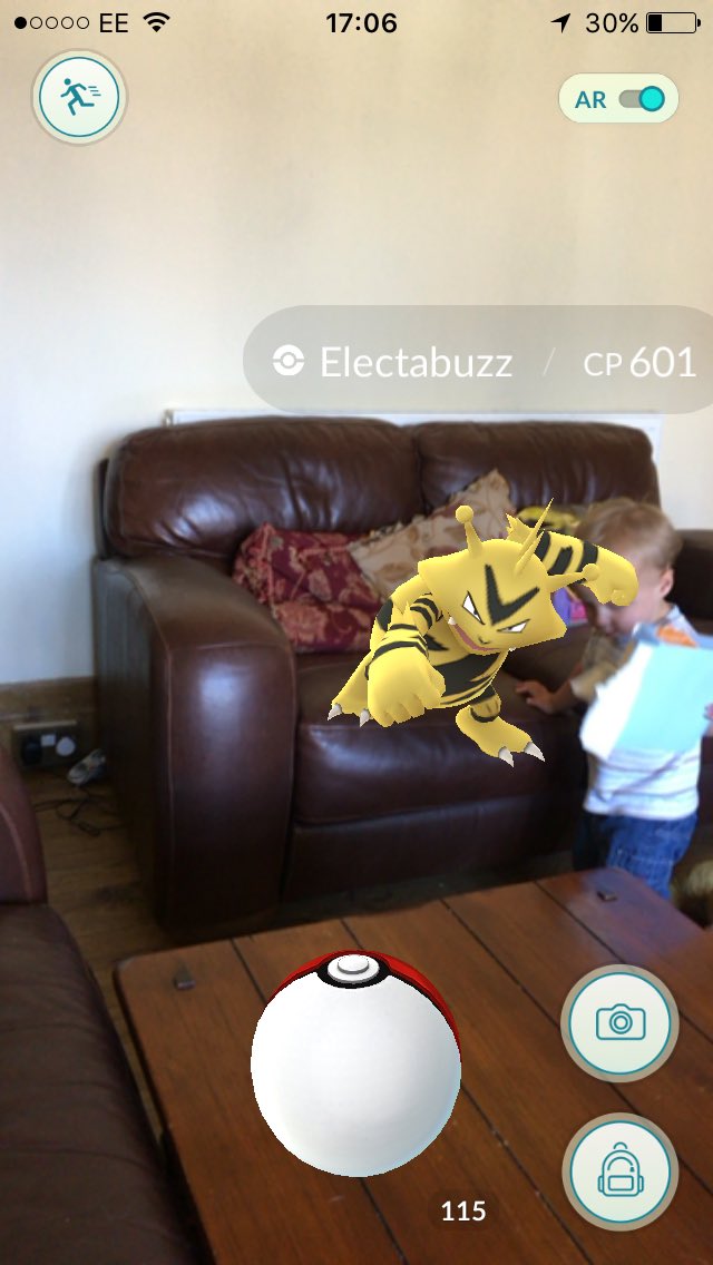 ecprestonia's tweet photo. Apparently I shouldn't have changed the channel #electrabuzz #PokemonGo https://t.co/ad0tqc24Zc