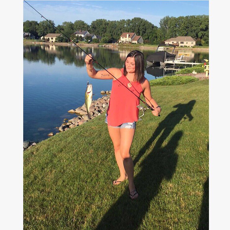 lennerrss's tweet image. Largemouth hunting.
#largemouthbass #largemouth #hunting #fishing #loving #everyday #girlswhofish #fishinglife