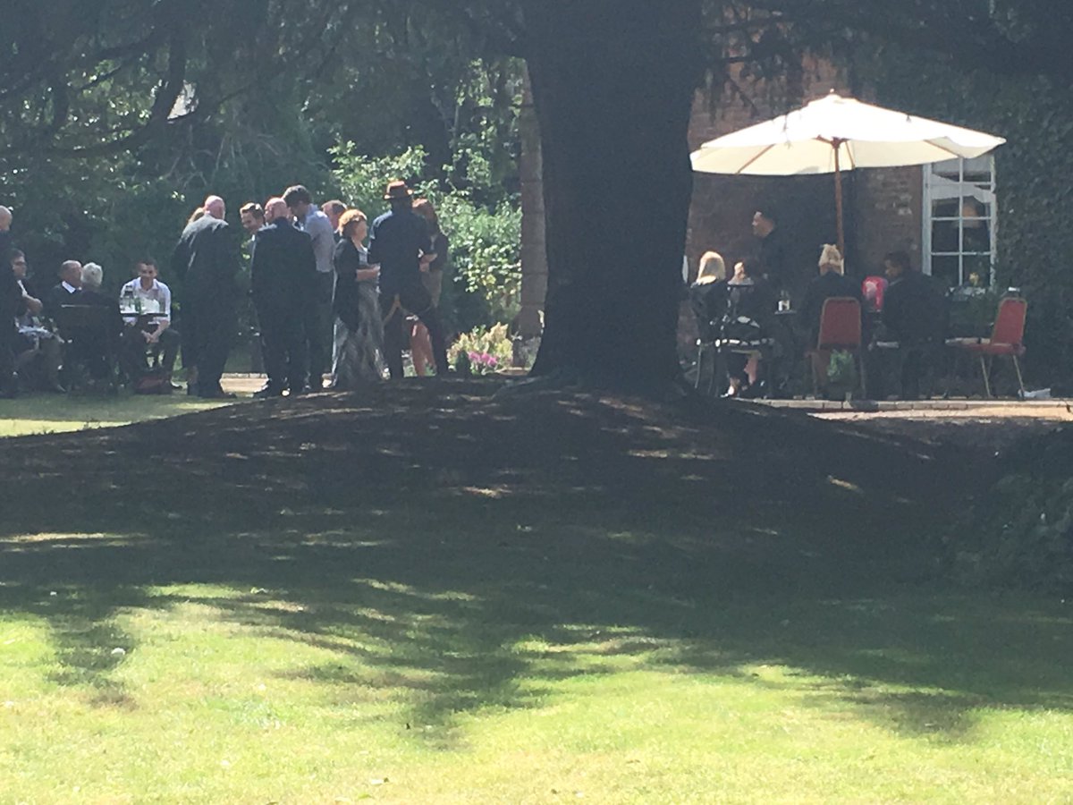 OldRectoryHouse's tweet photo. Glorious weather and definitely garden party season @OldRectoryHouse - 4 in 4 days #hightea #birthdays #funerals https://t.co/g7BTaBSkjd