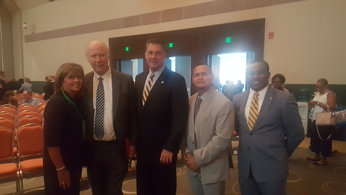 msosheriff's tweet photo. Sheriff @PeterKoutoujian & members of the MSO caught up w/ #ACACOC16 Keynote Speaker @David_Gergen this morning https://t.co/FXcF3DpsjG