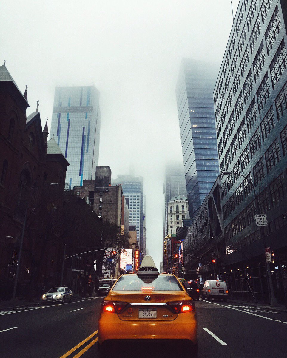 HALESmedia's tweet photo. Fotografía #HALES https://t.co/ylo9Mmt6uy