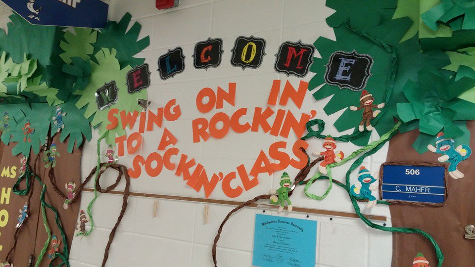cjkmaher's tweet photo. Swing on in to a rockin' sockin' class this year!! #CR5pride https://t.co/sPKKw3uLPc