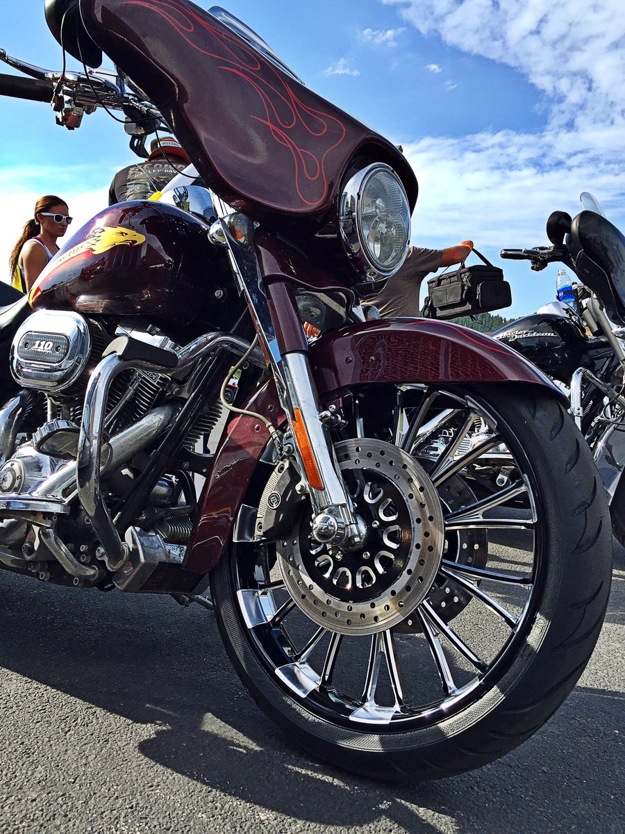 RCComponents89's tweet photo. Wheel and exhaust specials right now @SturgisRally on 4th and Lazelle St. Free installation! https://t.co/41otAMV3i1