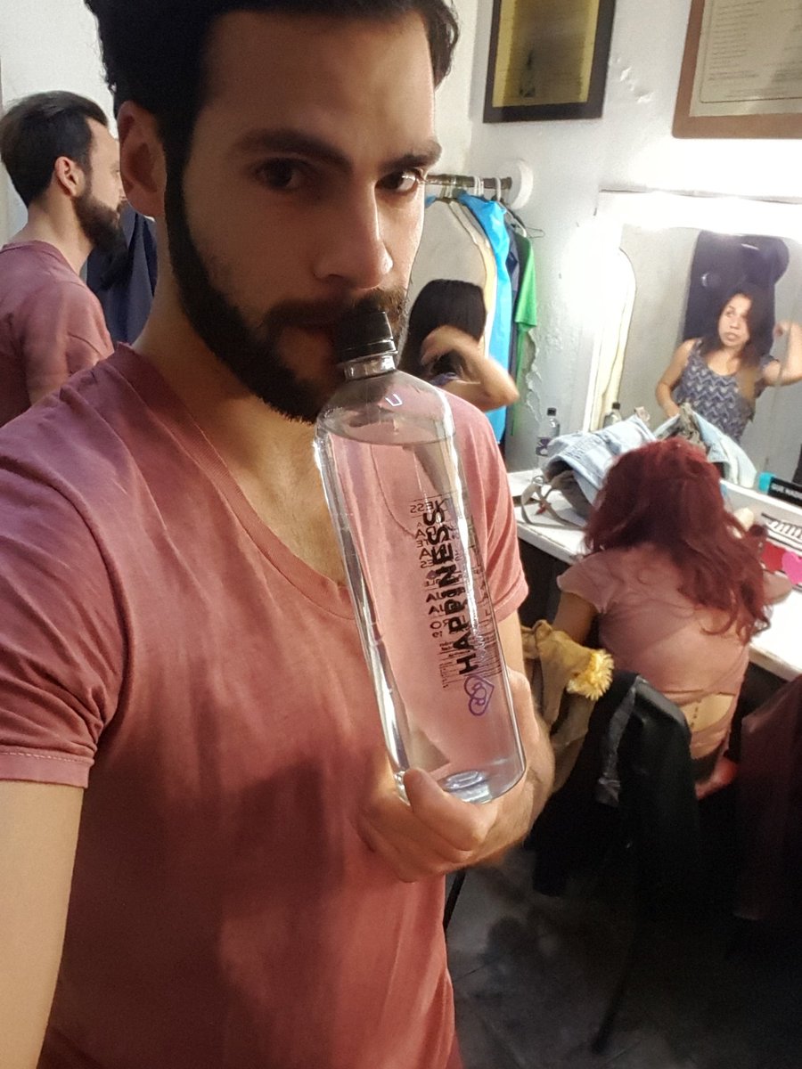 Sed ? Hidratándo a las <a href="/Montanas_azules/">Montañas Azules</a>  <a href="/MovimientoAgua/">Agua En Movimiento</a> @waterforhappinnes