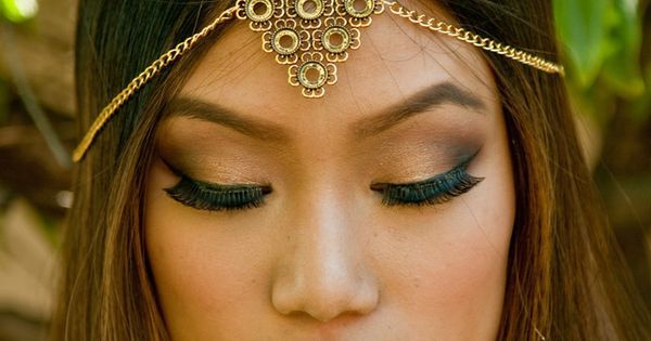 SkyDayTrading's tweet photo. Fashion Show: https://t.co/DKfdqkgD9e Gold Diamond Shape Headchain   #headchains #accessories #jewelry #BEBrand #N… https://t.co/lEuPtuwWc7