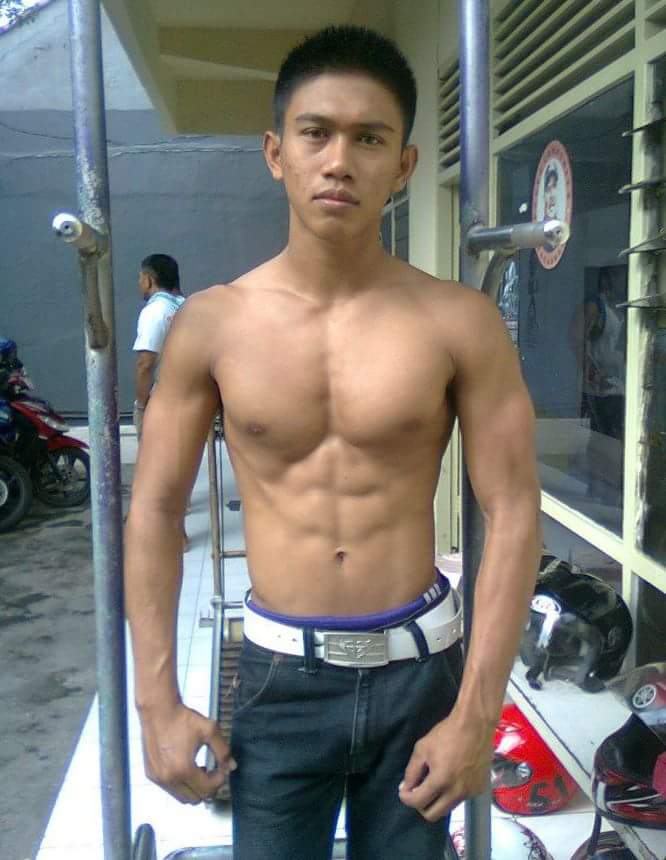 Yalangoch ayol bodibildingchilarning fotosuratlari