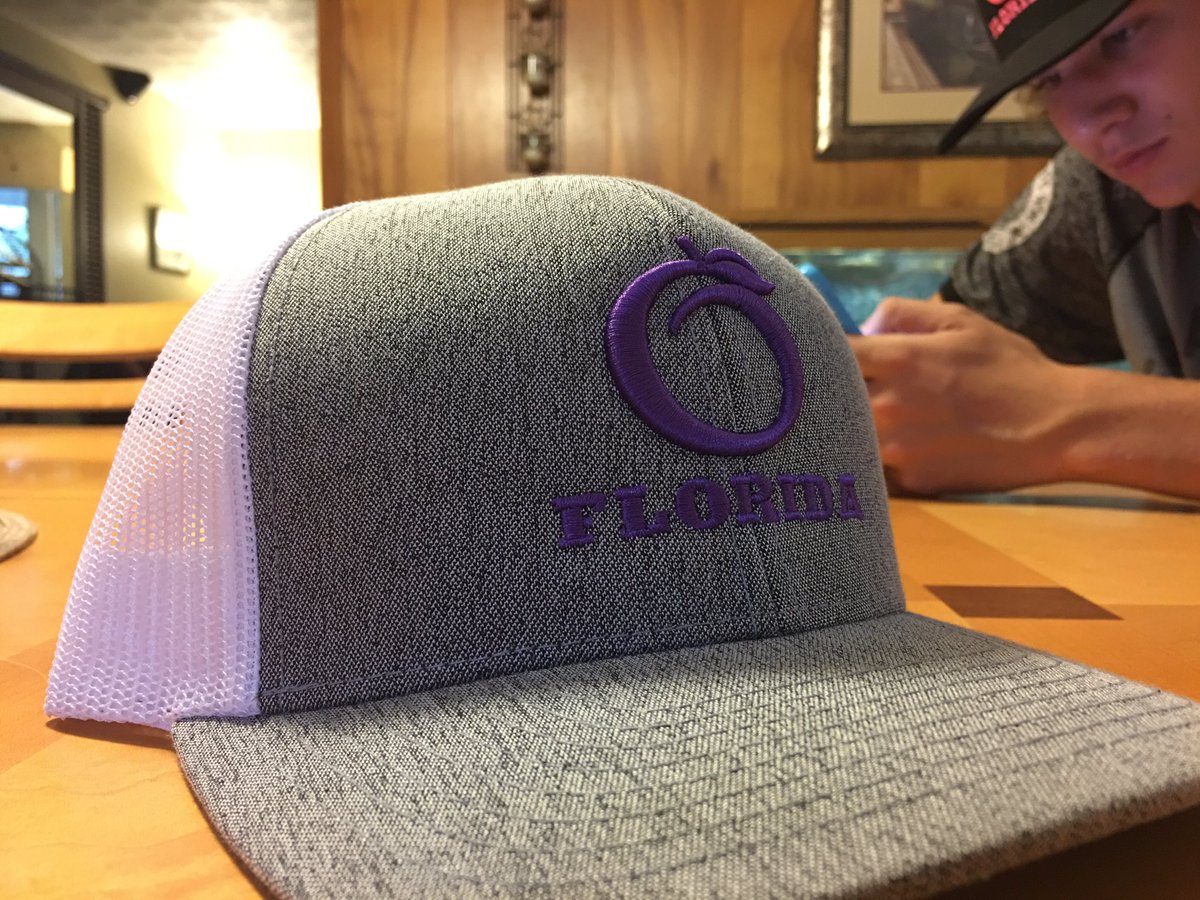 RevilleAlex's tweet photo. The new new came in 😏🙌🏽 https://t.co/v7fKrdxwU8