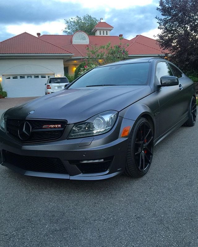 StudioGraphicsM's tweet photo. C63 AMG Satin Grey full wrap

#m3preferred #villestlaurent #lavalle #westmount #quebec #installer #benz #c63 #amg https://t.co/UPoEkvECjc